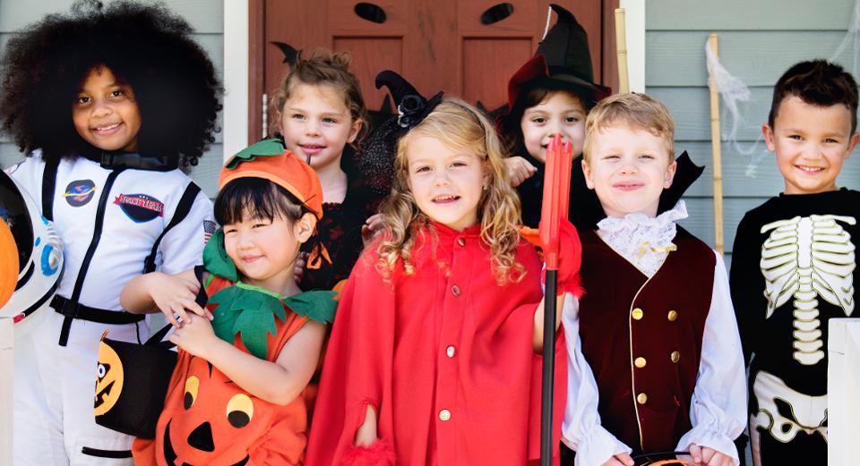5 cách hóa trang Halloween cho trẻ em đơn giản nhất