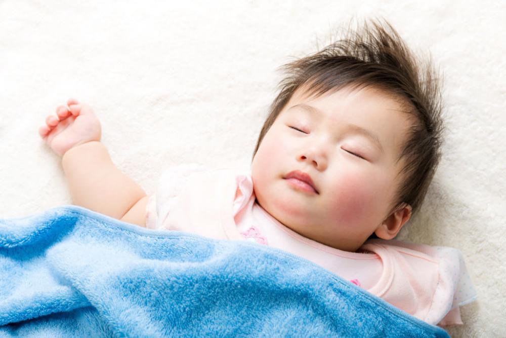 10 mẹo giúp giữ an toàn cho trẻ nhỏ trong khi ngủ